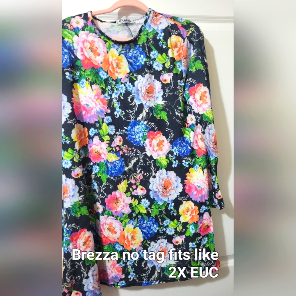 Brezza the perfect choice fits like 2X tunic/short dress